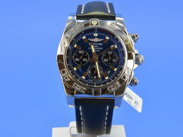 Breitling Chronomat B01