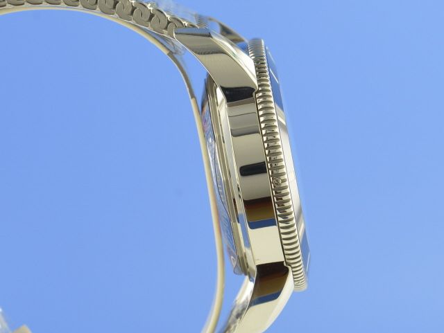 Breitling Superocean Hritage II B20 44mm