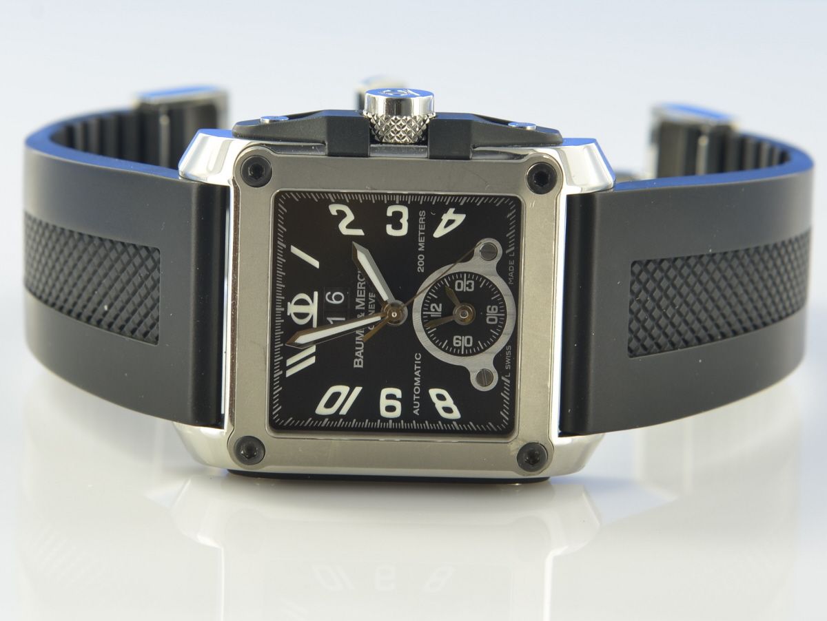 Baume&Mercier Hampton Square XL Dual Time