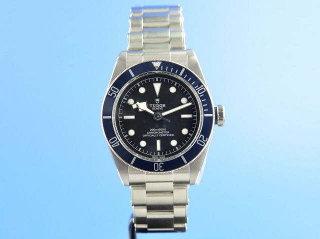 Tudor Black Bay 79230B