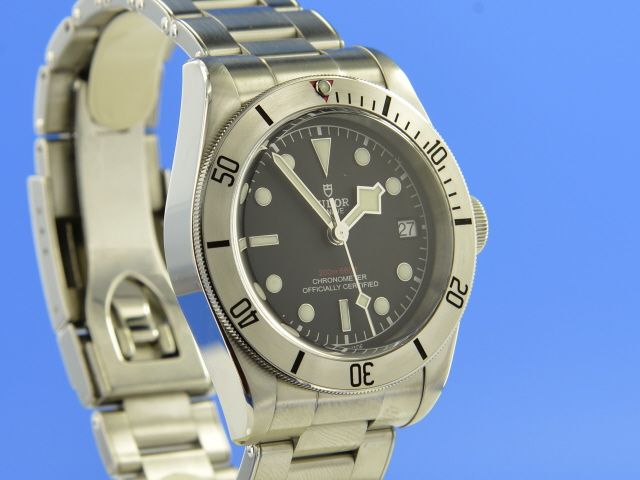 Tudor Heritage Black Bay