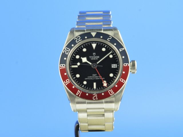 Tudor Black Bay GMT