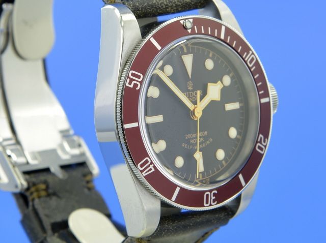 Tudor Heritage Black Bay