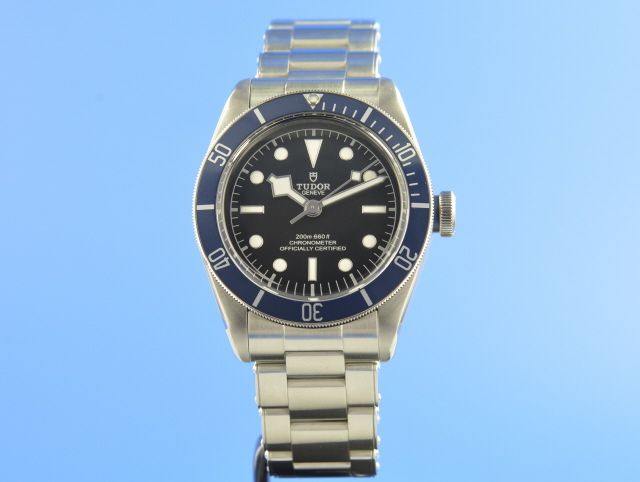 Tudor Heritage Black Bay