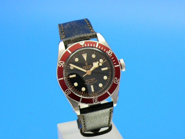 Tudor Heritage Black Bay