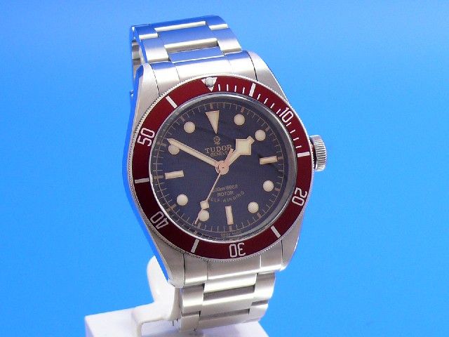 Tudor Heritage Black Bay