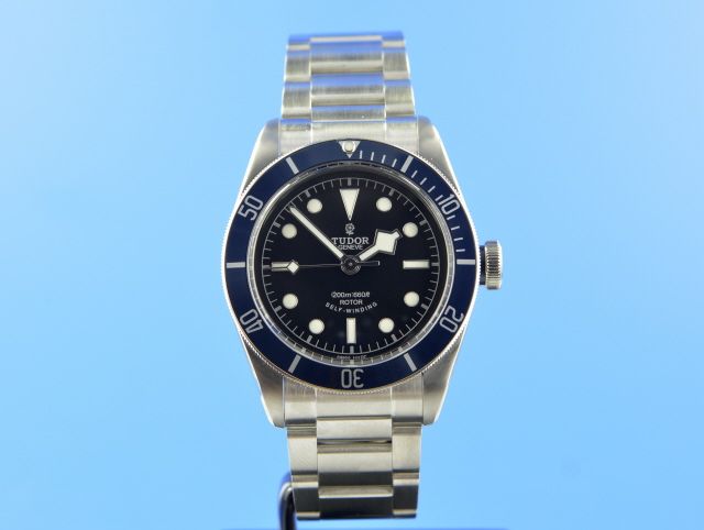 Tudor Heritage Black Bay