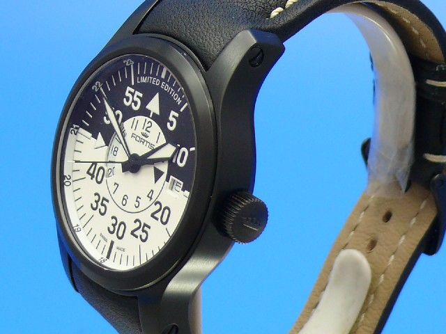 Fortis B-42 Flieger Black Cockpit GMT