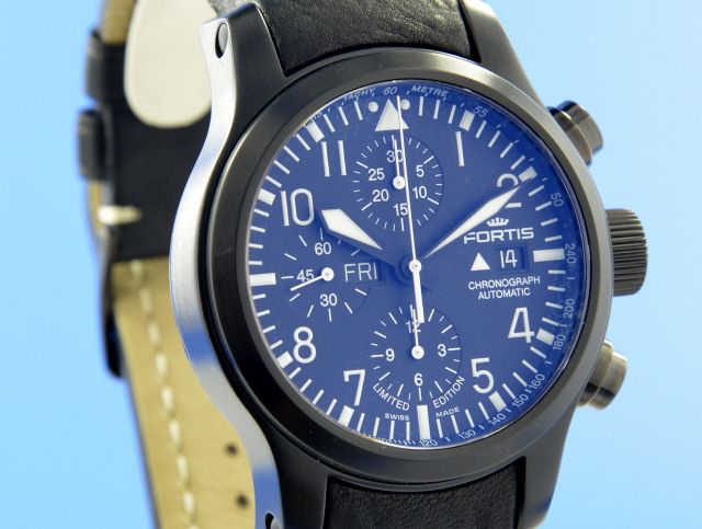 Fortis B-42 Black Edition Chronograph