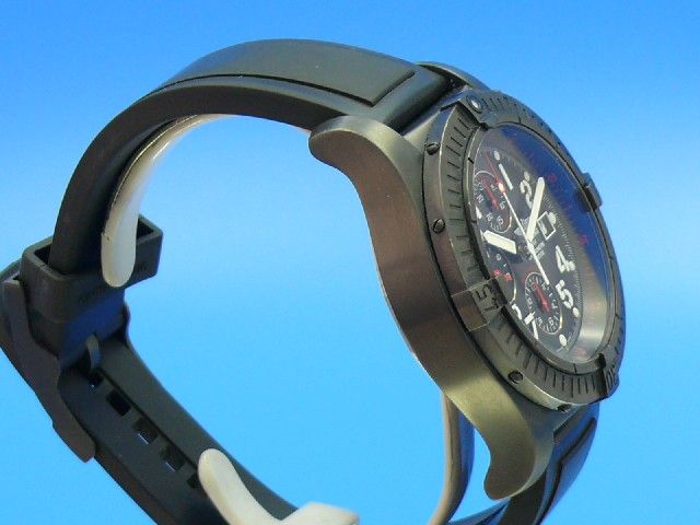 Breitling Super Avenger Blacksteel - Limitiert