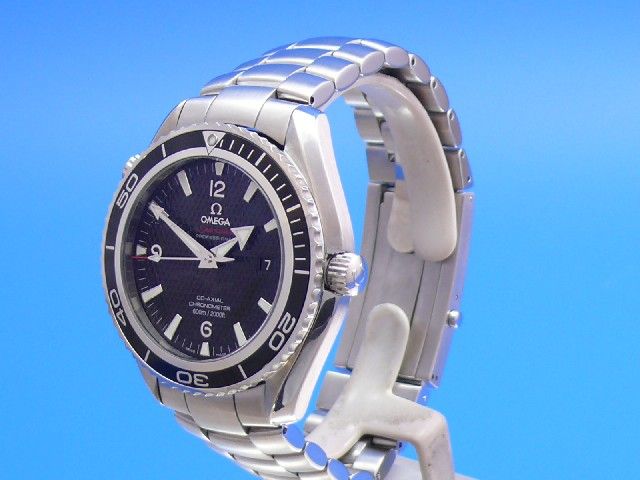 Omega Seamaster Planet Ocean James Bond 007 Quantum of Solace