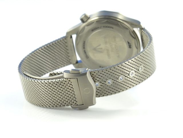 Omega Seamaster Diver 300 M 007 James Bond Edition