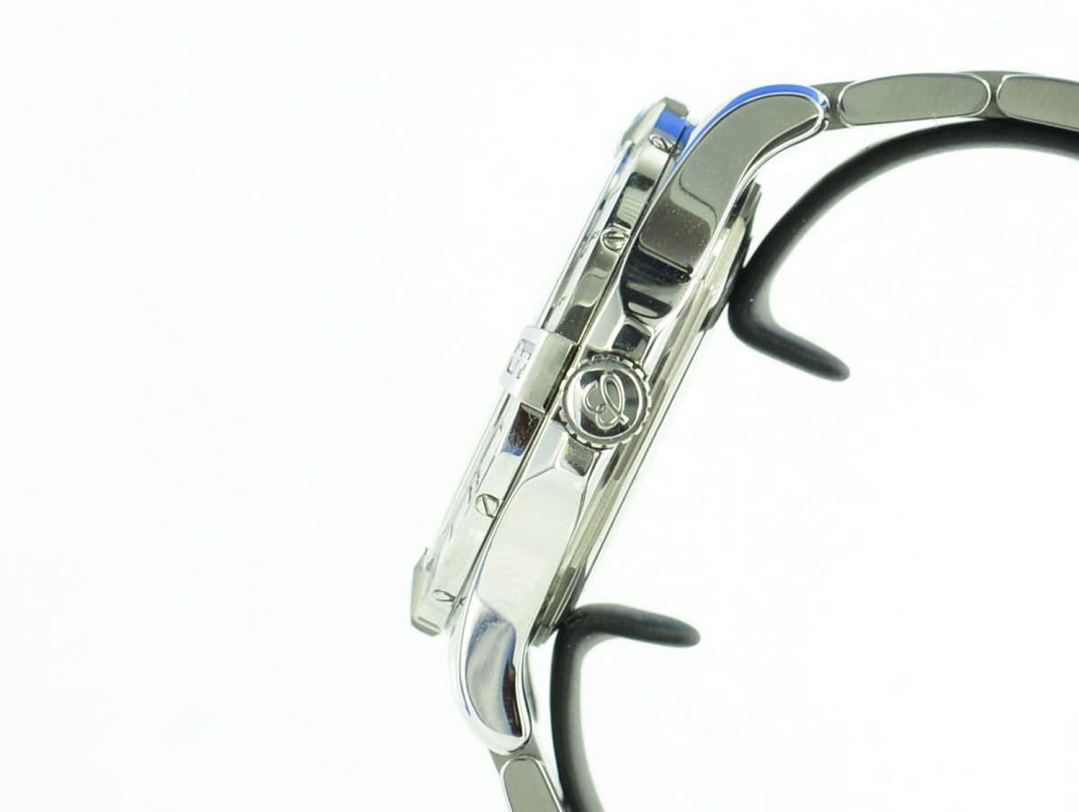 Breitling Aevnger II GMT A32390