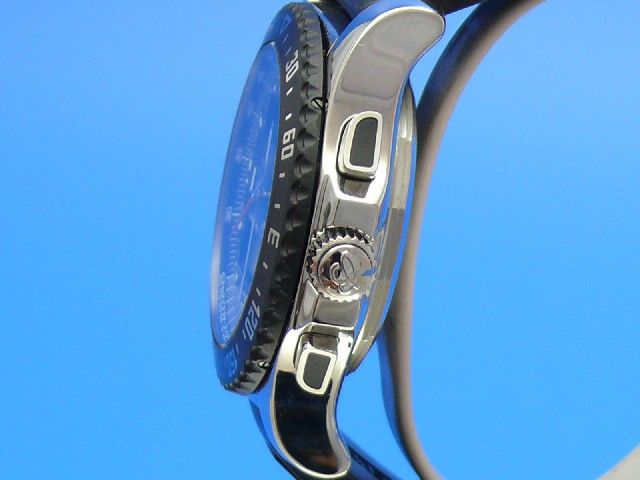 Breitling Airwolf Raven