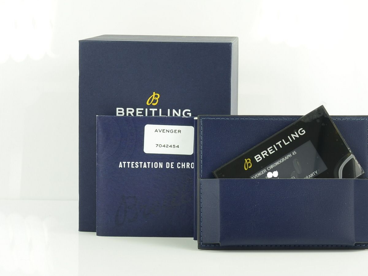 Breitling Avenger Chronograph 45 Night Mission