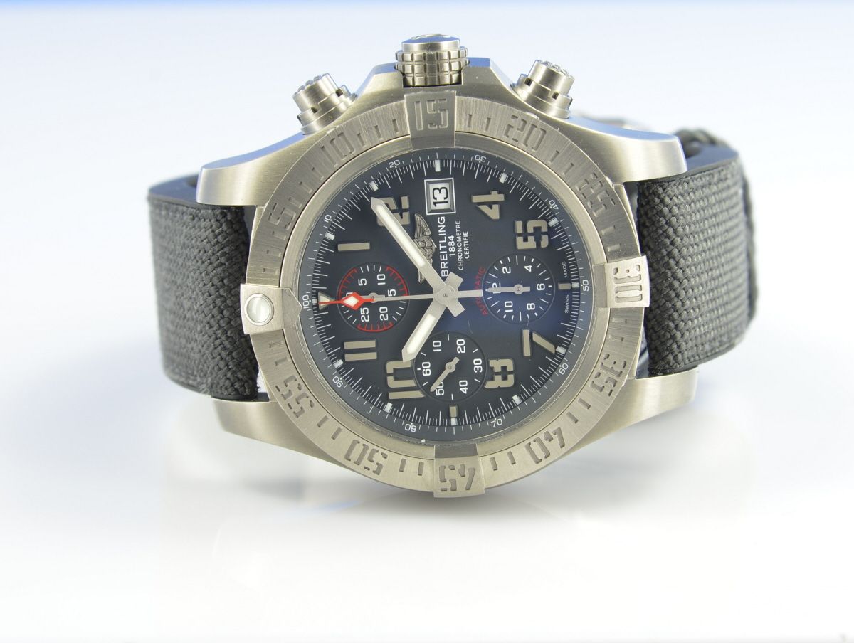 Breitling Avenger Bandit