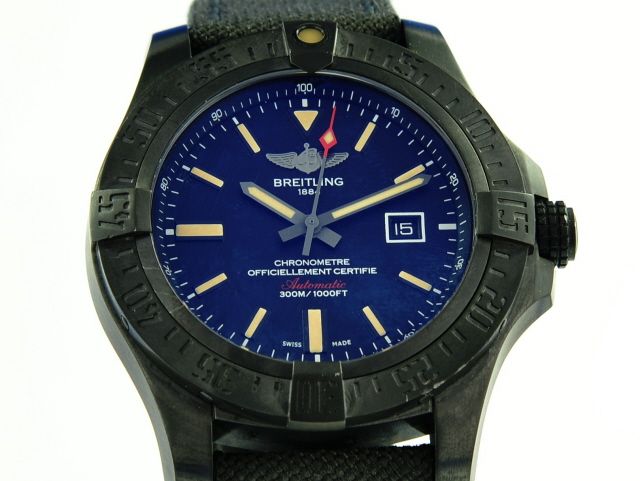 Breitling Avenger Blackbird 44 Titan Ref. V17310