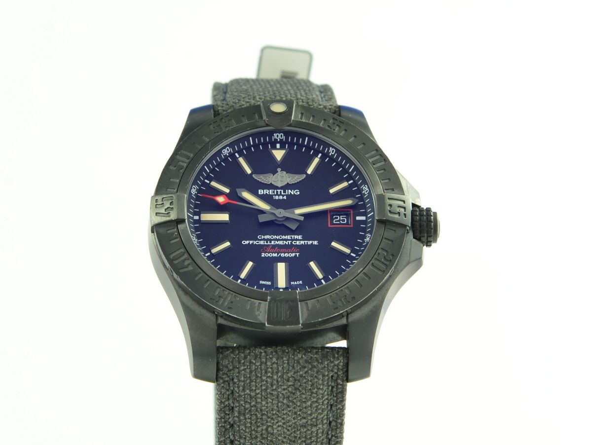 Breitling Avenger Blackbird 44