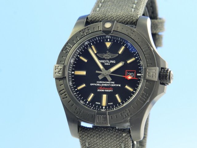 Breitling Avenger Blackbird 44