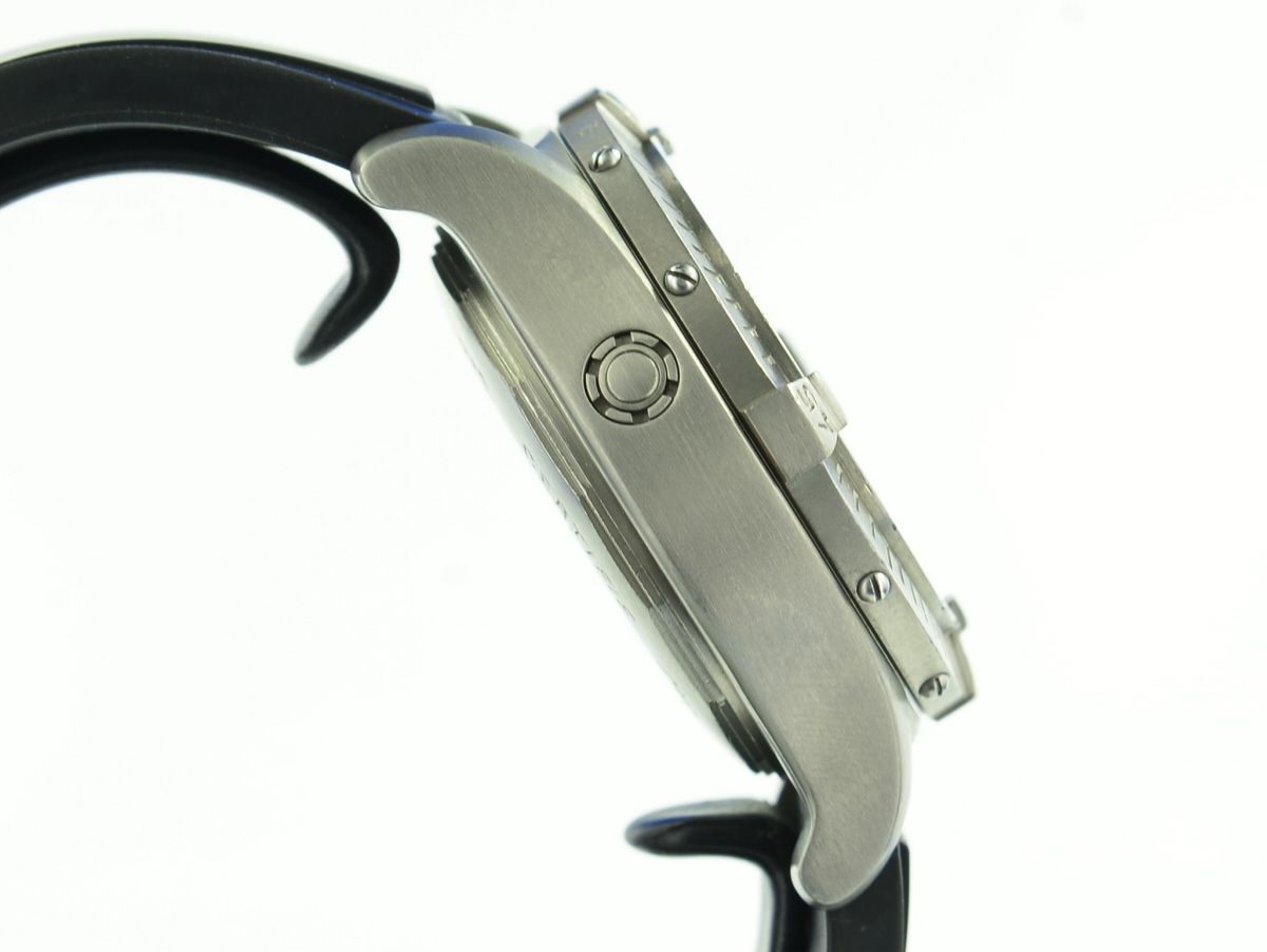 Breitling Avenger Chrono Avenger M1 Titan