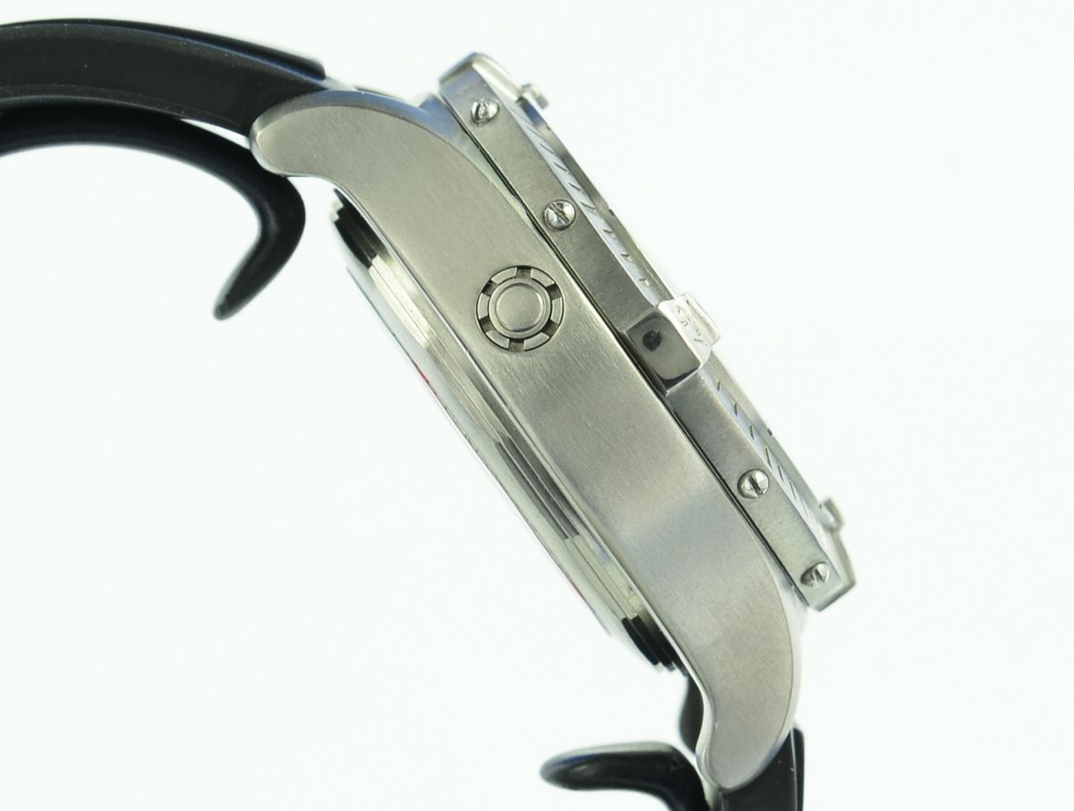 Breitling Avenger Chrono Avenger M1 Titan