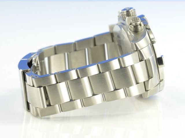 Breitling Avenger Chronograph 43