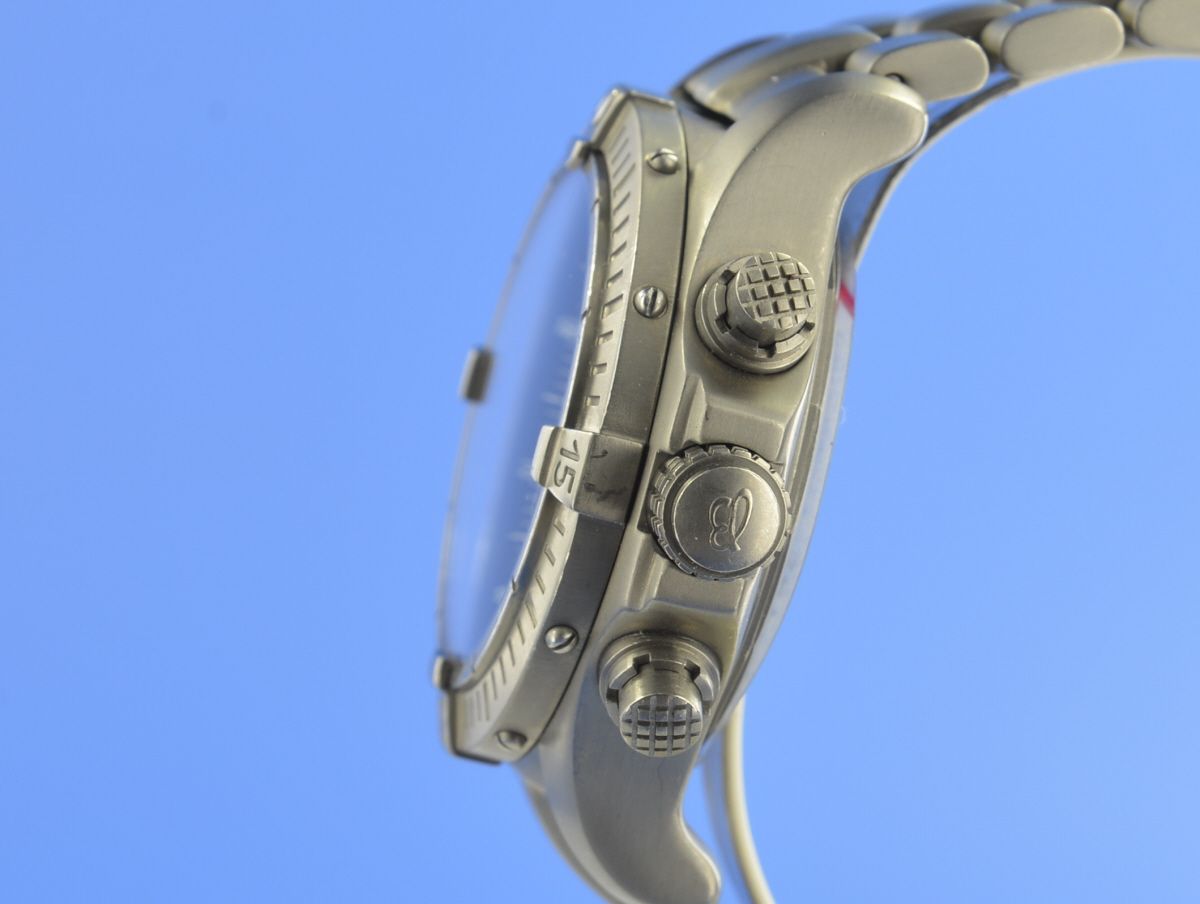 Breitling Avenger Titan Chronograph