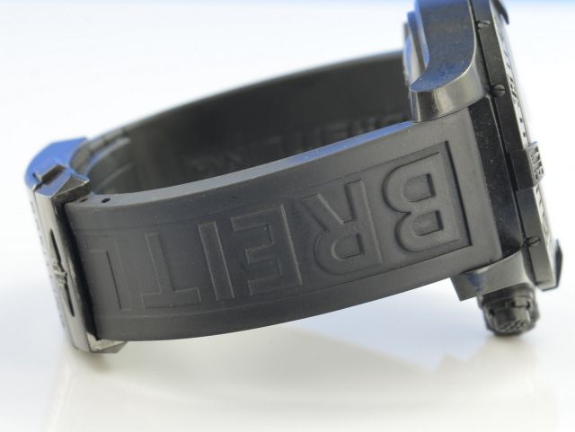 Breitling Avenger Hurricane 45