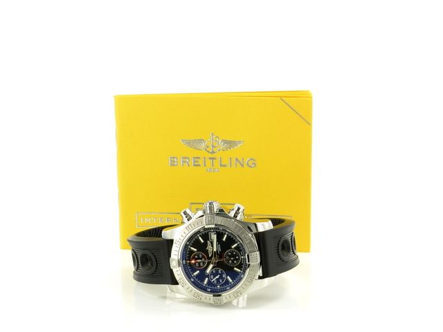 Breitling Avenger II Chronograph