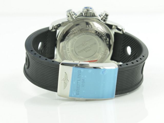 Breitling Avenger II Chronograph