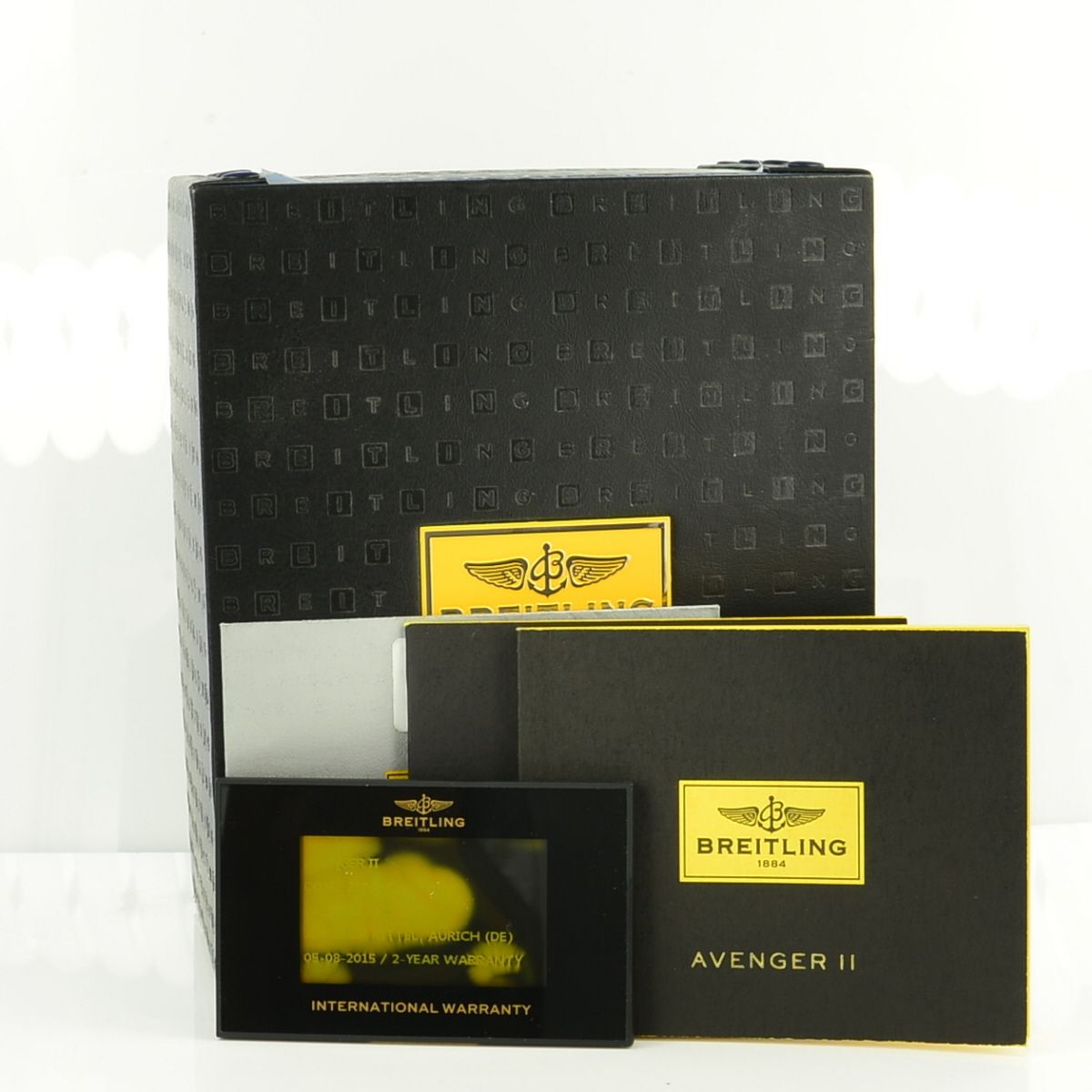 Breitling Avenger II Chronograph Automatik A13381