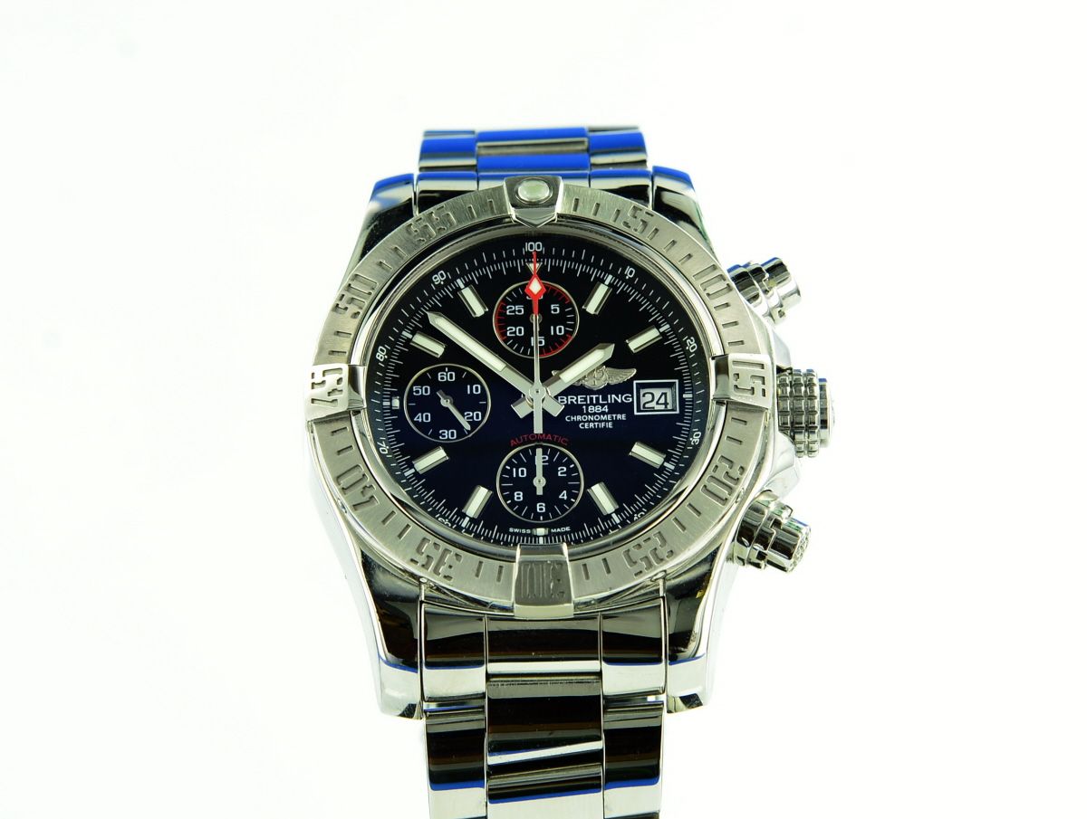 Breitling Avenger II Chronograph Automatik A13381