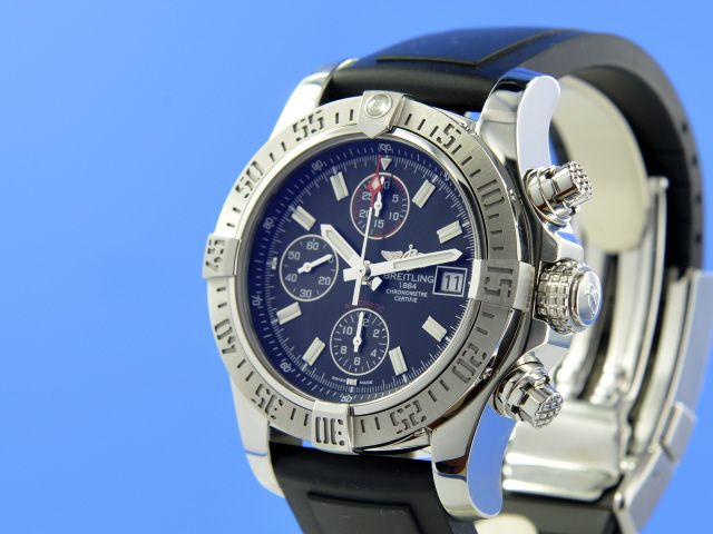 Breitling Avenger II  Chronograph