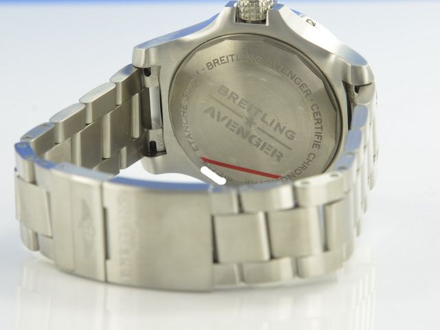 Breitling Avenger II Seawolf
