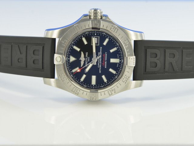 Breitling Avenger II Seawolf