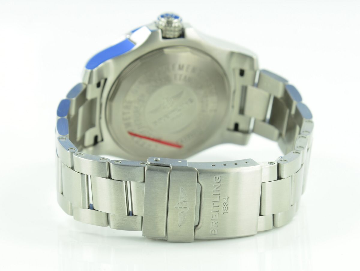 Breitling Avenger II Seawolf