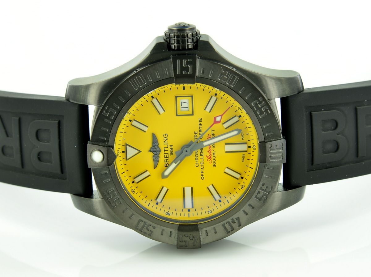 Breitling Avenger II Seawolf Blacksteel