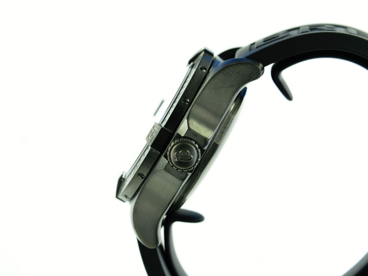 Breitling Avenger II Seawolf Blacksteel