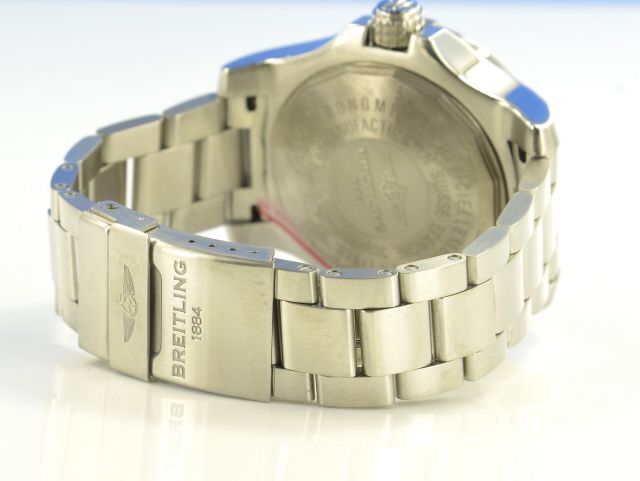 Breitling Avenger II Seawolf