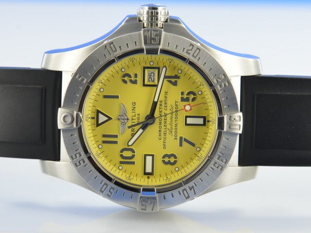 Breitling Avenger Seawolf