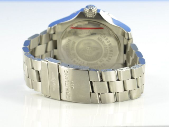 Breitling Avenger Seawolf