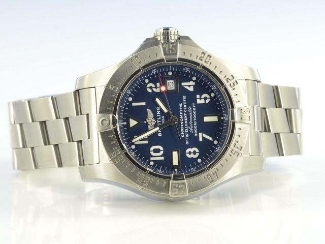Breitling Avenger Seawolf