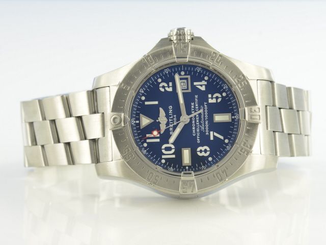 Breitling Avenger Seawolf