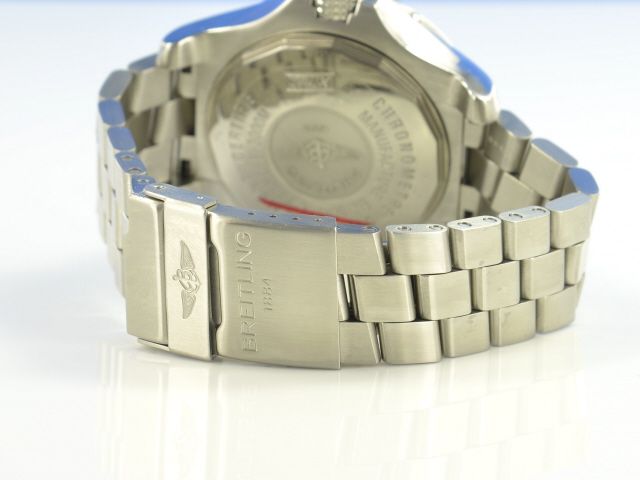 Breitling Avenger Seawolf