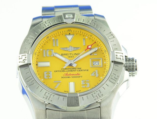 Breitling Avenger Seawolf Automatic 45 A17331