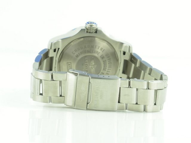 Breitling Avenger Seawolf Automatic 45 A17331