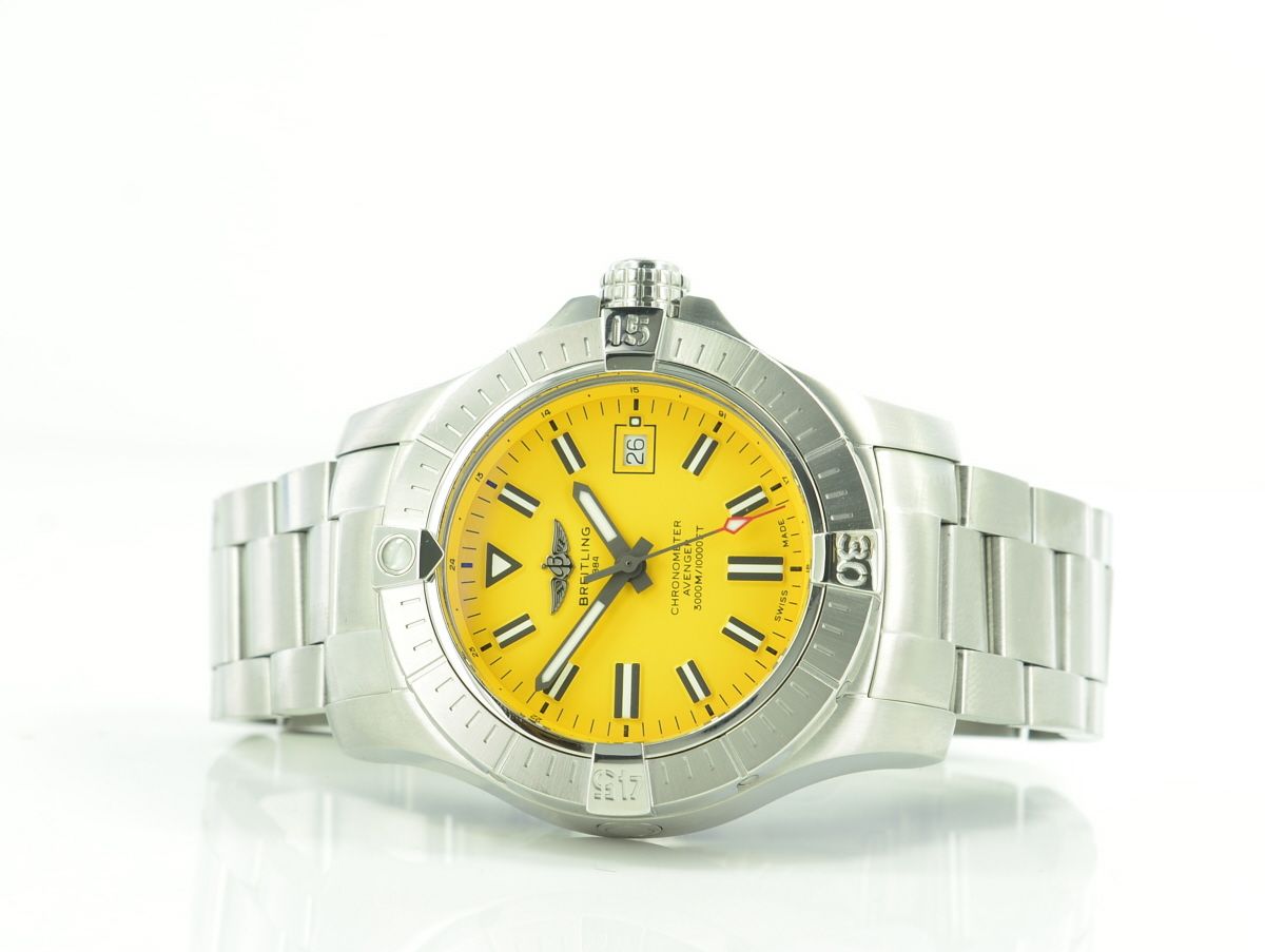 Breitling Avenger Seawolf Automatic 45 A17319