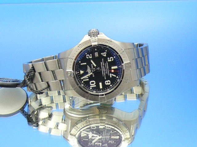 Breitling Avenger Seawolf Chronometer