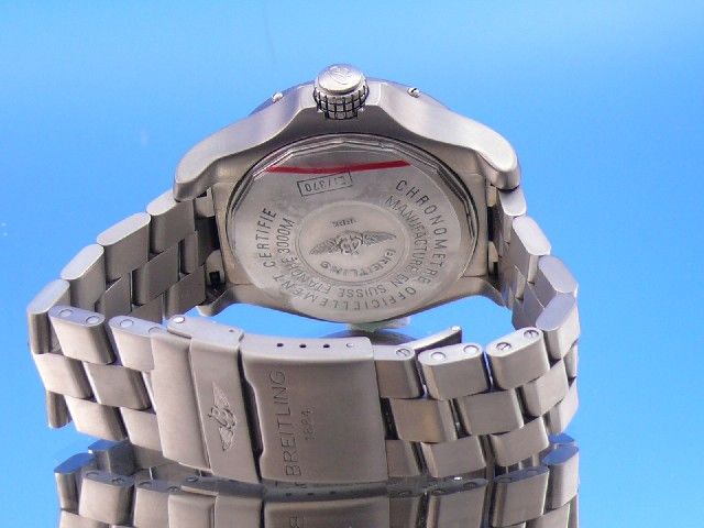 Breitling Avenger Seawolf Titan Utrinque Paratus