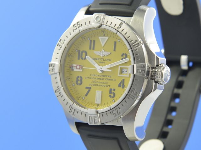 Breitling Avenger Seawolf